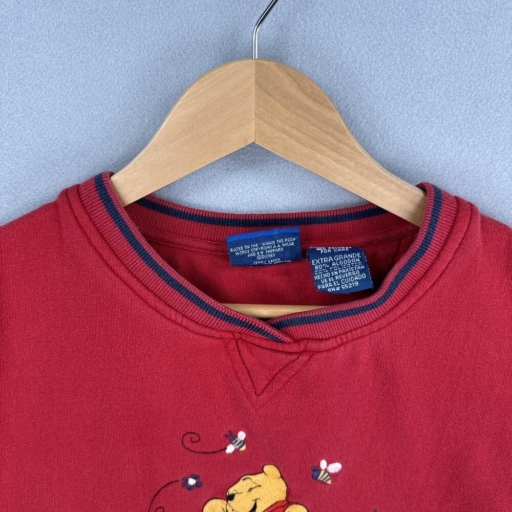 Vintage Disney Sweatshirt Men XL Red Winnie The Pooh Embroidered Fleece Pullover - Picture 2 of 8
